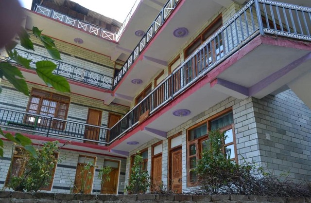 Saraswati Inn