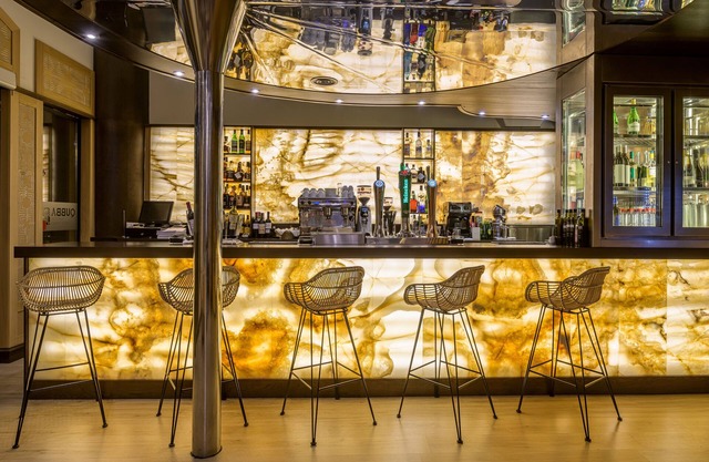 Saray Hotel