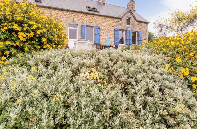 Sartilly Inn, 4 bedrooms, sleeps 6
