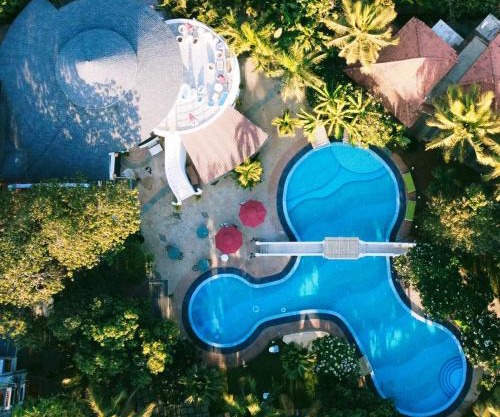 Sashas Holiday Village