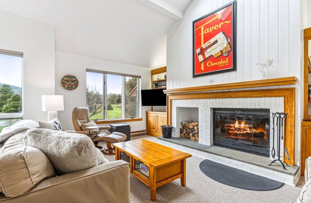 Sauna, Close to Club - Gracious Dartmouth Place 9B