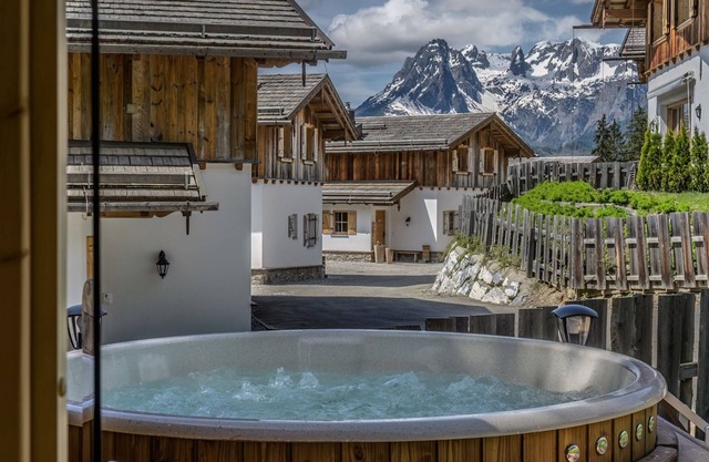 Schnee Eule by Interhome