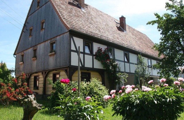 Schubert am village pond