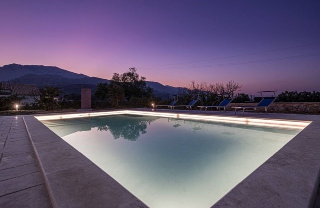 Scialari Country House with private pool