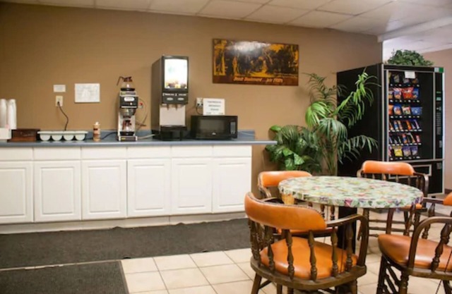 Scottish Inn Jacksonville Downtown