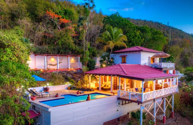 SCOTTLAND - idyllic, stylish, secluded 2 bedroom villa & pool at Smuggler's Cove