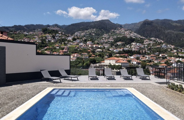 Sea and Sun 4 You - Villa Oliveira