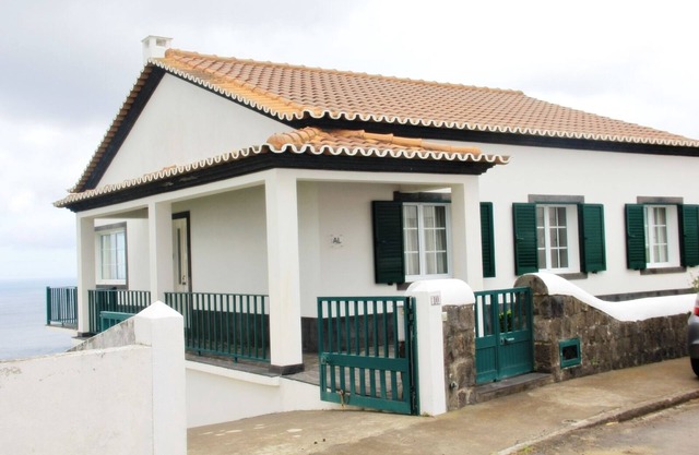 Sea and Sun Villa (Ground Floor)