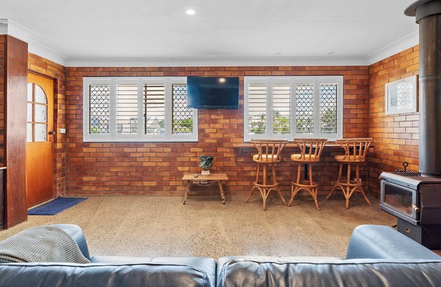 Sea Breeze on Gibbon, By Belle Escapes Byron Bay. Unbeatable Location