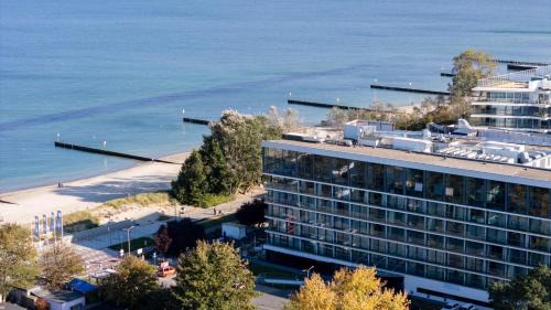 Sea Breeze private apartment in MARINE HOTEL