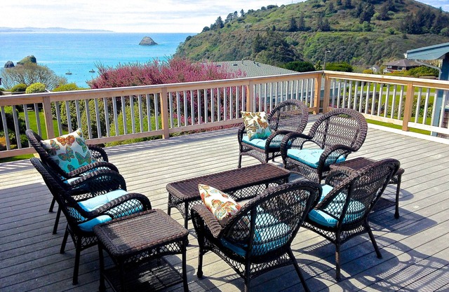 Sea Breeze, Southern Exposure, Panoramic Views, & Affordable!