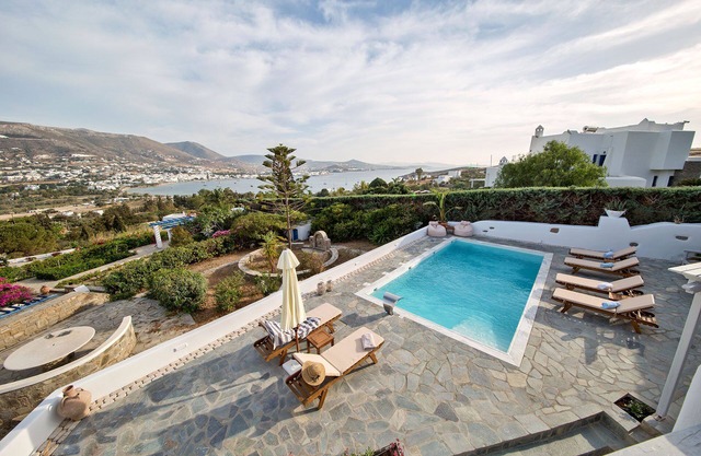 Sea front villa, private pool, brand new, family, friendly,