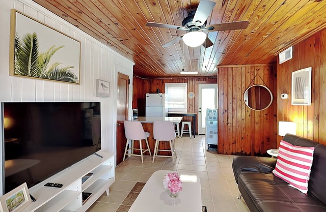 Sea Glass Suites #1 | Charming, Pet-Friendly