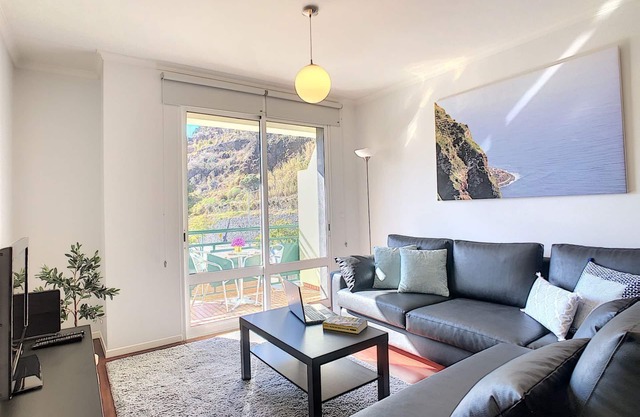 Sea N' Sun Apartment