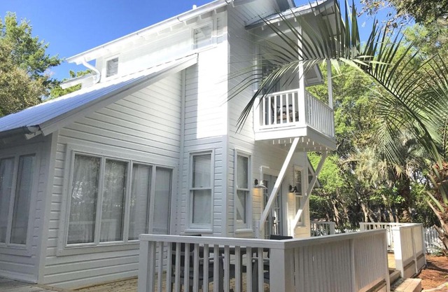 Sea Shack - 128 Tupelo Street by Dune Vacation Rentals