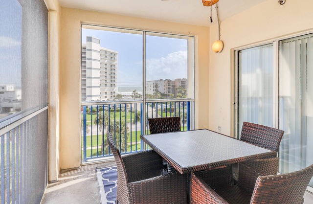 Sea & Sky Retreat | 3BR Oceanwalk w/Ocean Views + Pool