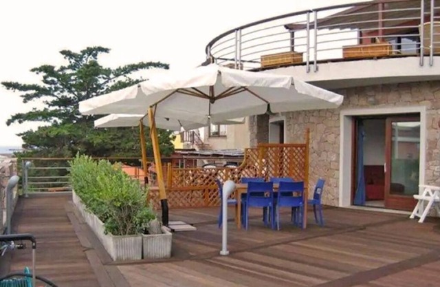 Sea view apartment