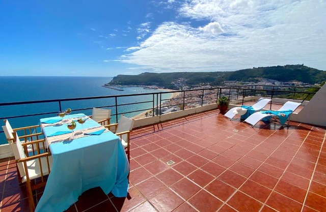 Sea View Apartment Sesimbra- Apartamento Vista Mar