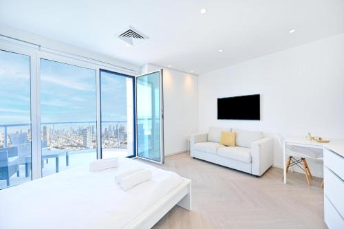 Sea view apt Isrotel tower