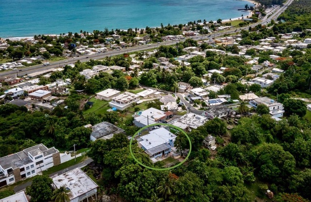 Sea View & Comfort, Solar Powered El Yunque Rainforest & Blue Flag Beach Getaway