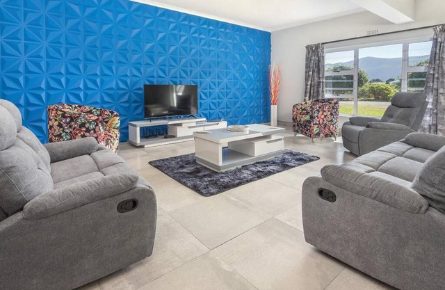 Seabreeze by Top Destinations Rentals