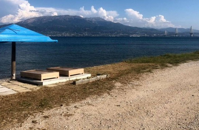 Seafront Apt Kato Platanitis