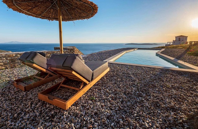 Seafront Paradise Gem - Philippa's Getaway