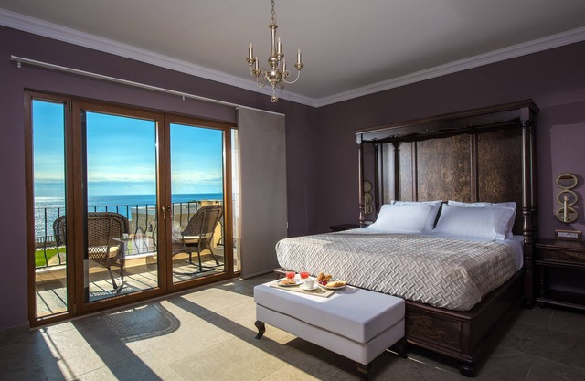 Seafront VIlla Kastello Kalliste | 8 bedrooms | 8 bathrooms