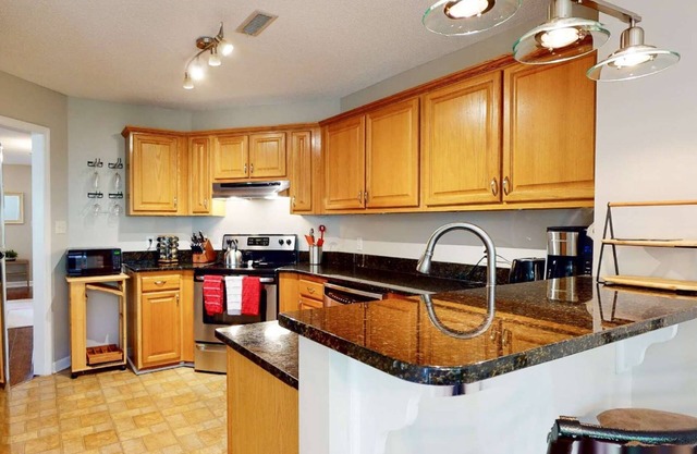 Seahawk Haven~EV Ready~Sleeps 6