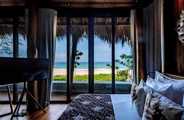 Sealord Naithon Beach Phuket