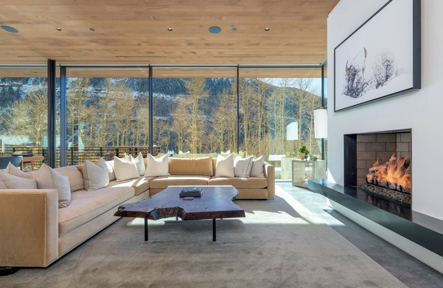 Seamless Glass Tiered House by InvitedHome | Panoramic Views, Cedar Hot Tub