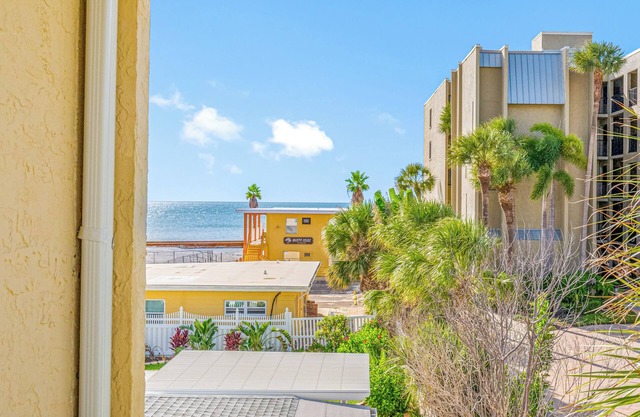 🌴 Seashell Oasis #B-2 | Steps to the Beach | 3BR Coastal Condo w/Peek A Boo View 🌊