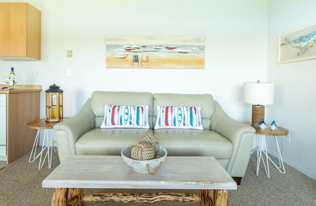 Seaside Guest Suite