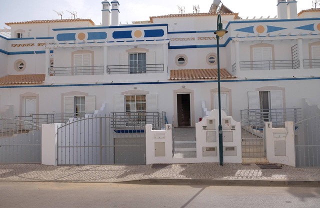 SEASIDE VILLA WITH PRIVATE SWIMMING POOL