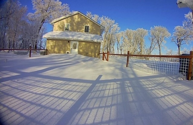 SEASONAL MONTHLY RENTAL: New modern winter home on lake Osakis.+ Sauk River.