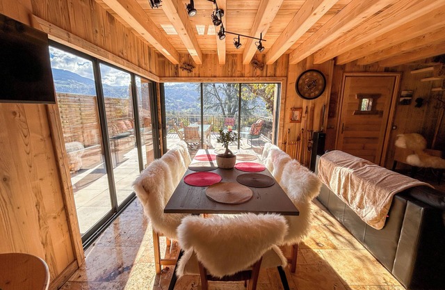 Seasonal rental up chalet