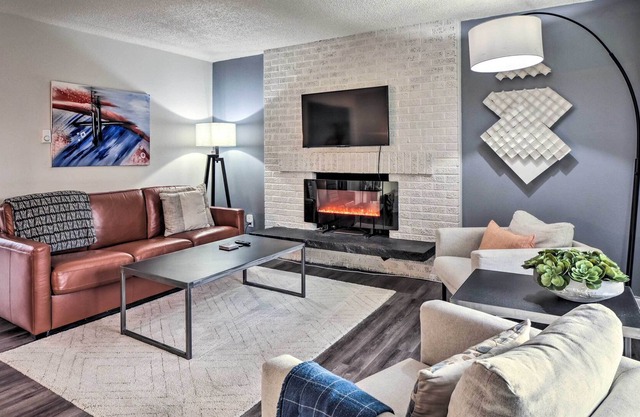 SeaTac Vacation Rental Condo - 13 Mi to Dtwn