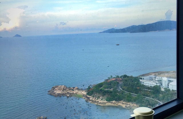 Seaview Front Apartment