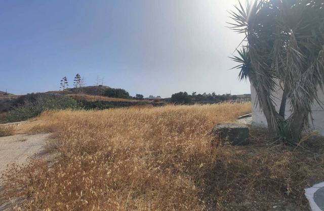 Secluded 200-Year-Old Cycladic Retreat in Milos