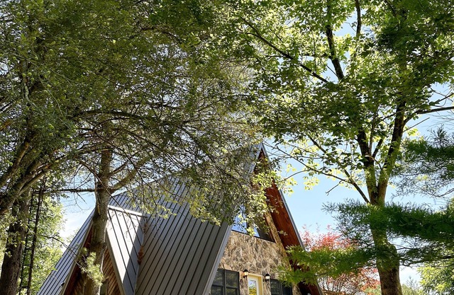 Secluded A-Frame on 22 Acres near Athens