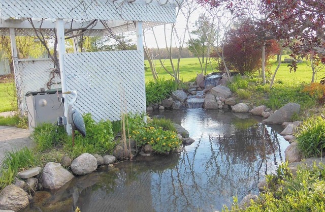 Secluded and private in Grimsby, Ontario winery region