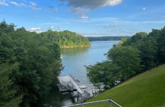 Secluded Cove and Dock at Tim's Ford