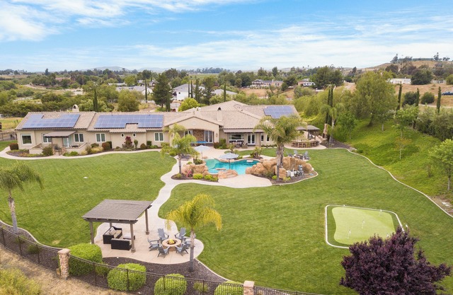 Secluded Estate | Views of Wine Country + Private Home Theater | Twilight Vines