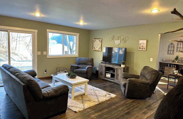 Secluded Farmhouse in Norwalk, WI
