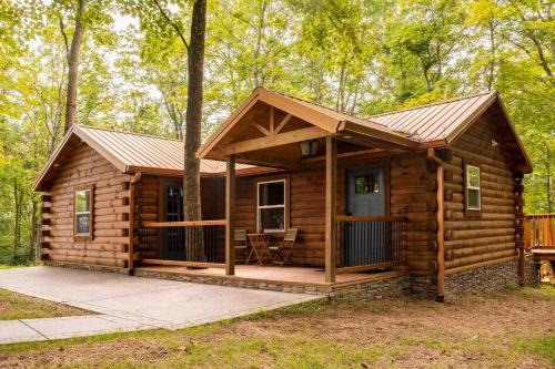 Secluded Wooded Cabin Near The Hocking Hills