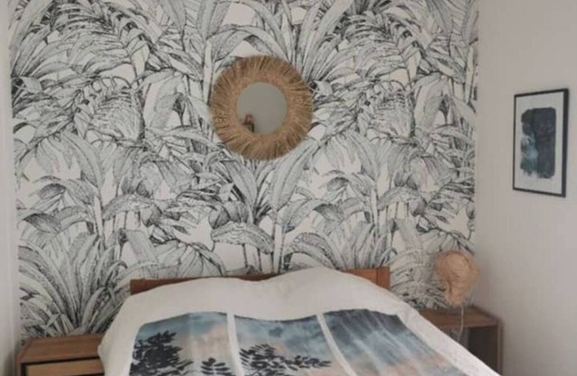 Secure parking, Cosy, near center, beach