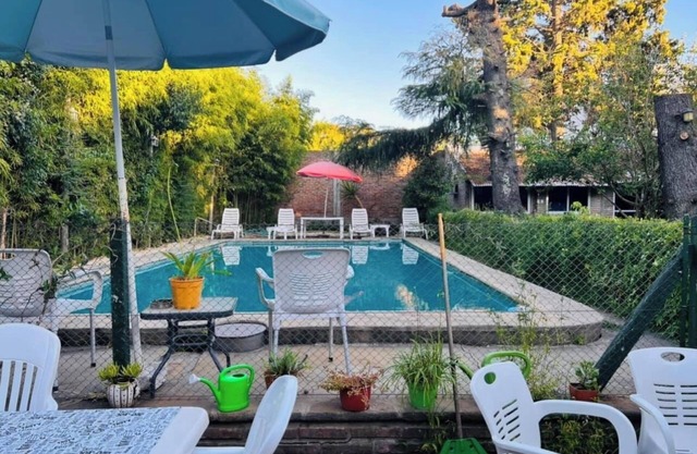 Secure, super equipped and comfortable villa for up to 15 guests in Benavídez Tigre.