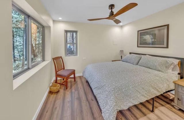 Sedona Luxury New Lodge, on Oak Creek!