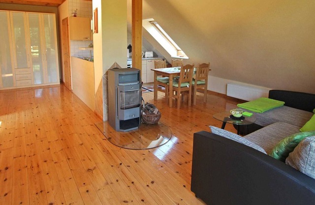 SEE 9152 - apartment above - holiday apartments Loppin SEE 9150