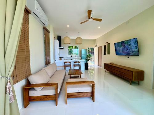 See view, NEW beautiful villa KING in Ban Kai, TOP!